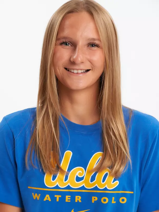 UCLA Athletics - 2025 UCLA Women's Water Polo Media Day portraits, UCLA, Los Angeles, CA.
November 13th, 2024
Copyright Don Liebig/ASUCLA
Ouellette_Olivia_0035.NEF
