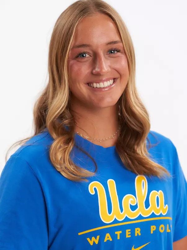 UCLA Athletics - 2025 UCLA Women's Water Polo Media Day portraits, UCLA, Los Angeles, CA.
November 13th, 2024
Copyright Don Liebig/ASUCLA
Renner_Molly_0006.NEF