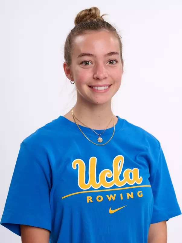 Callie Barber_2024-25 Headshot