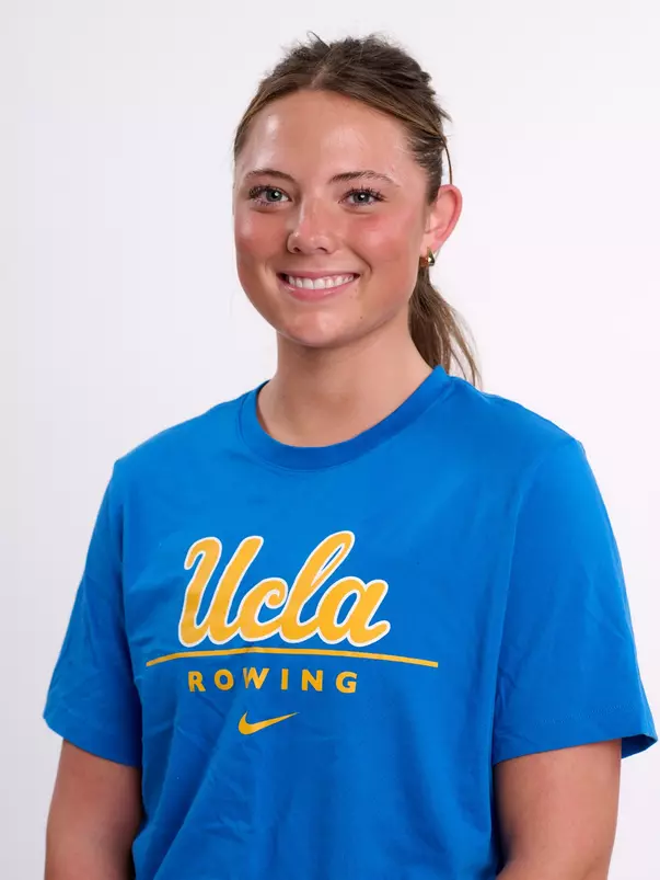 Chloe Driver_2024-25 Headshot