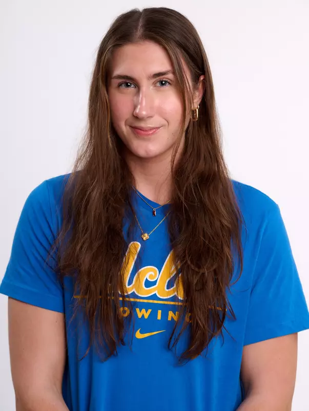 Kaija Frassrand_2024-25 Headshot