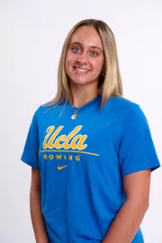 Teah Holbrook_2024-25 Headshot