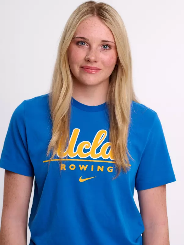 Megan McCracken_2024-25 Headshot