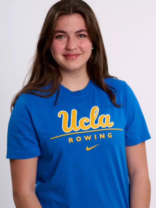 Natalia Serov_2024-25 Headshot