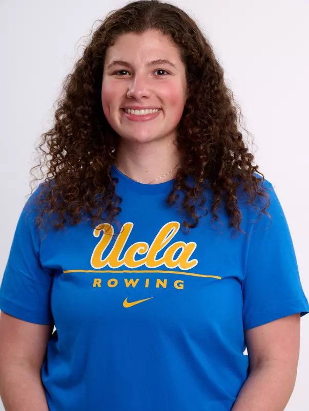 Bobbie Thompson_2024-25 Headshot