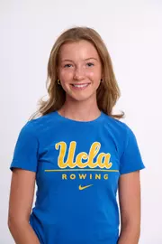 Ella Van Fleet_2024-25 Headshot
