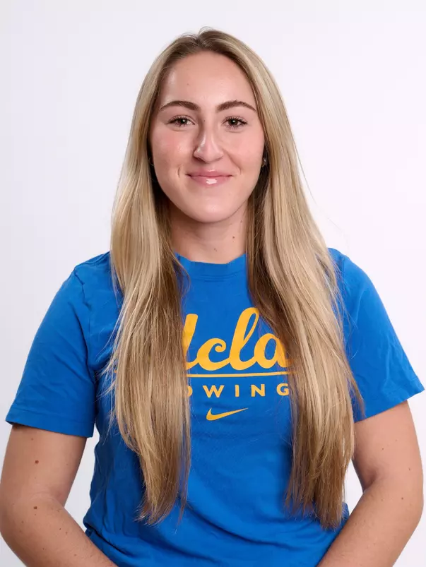 Elise Vulakh_2024-25 Headshot