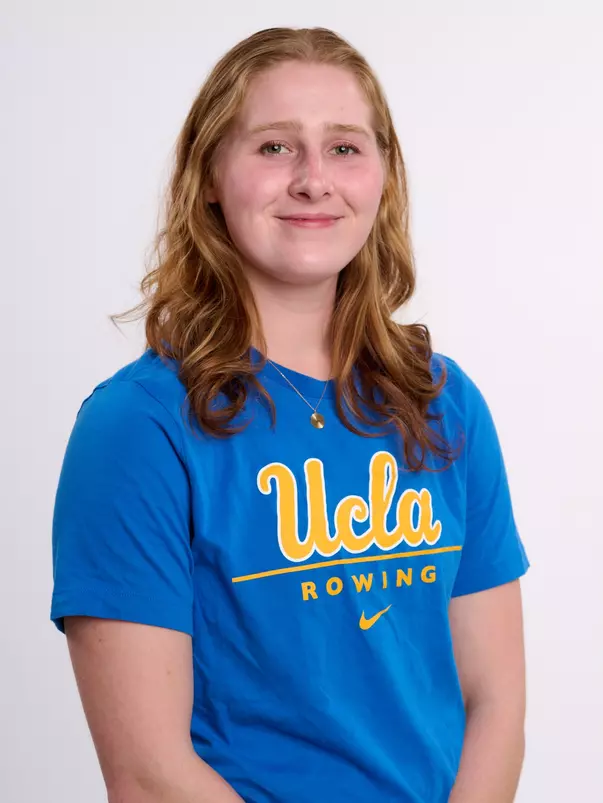 Charlotte Winn_2024-25 Headshot