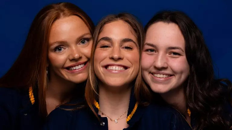 UCLA Rowing Showcases Depth on First Day of Big Ten Invitational