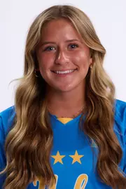 Julia Molnar 2025 Headshot