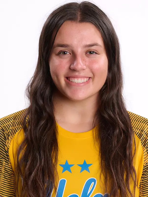 Daphne Nakfoor 2025 Headshot