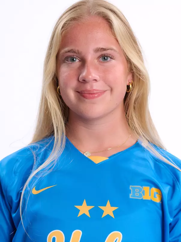 Grace Shank 2025 Headshot