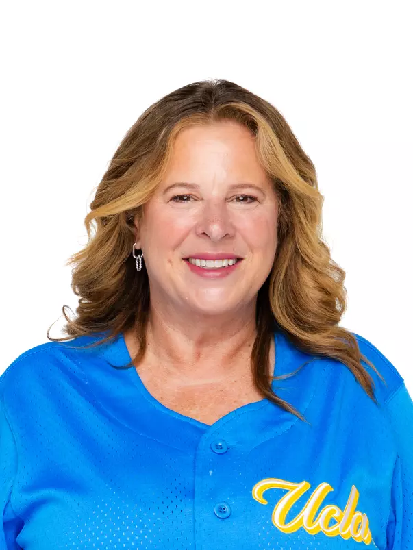 2526_Headshot_Web_Cori_Close