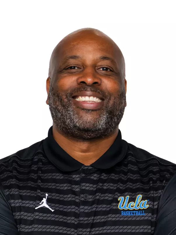 2526_Headshot_Web_James_Clark