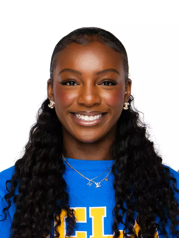 2526_Headshot_Web_Michaela_Onyenwere