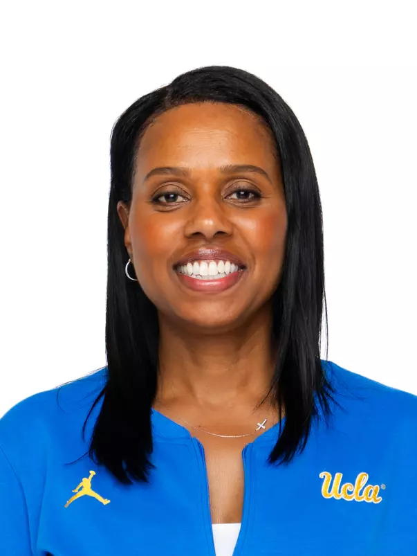 2526_Headshot_Web_Tasha_Brown