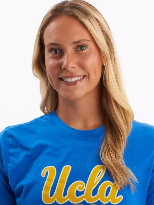 UCLA Athletics - 2026 UCLA Women's Water Polo Media Day portraits, UCLA, Los Angeles, CA.
November 18th, 2025
Copyright Don Liebig/ASUCLA
Pieper_Ana_005.NEF