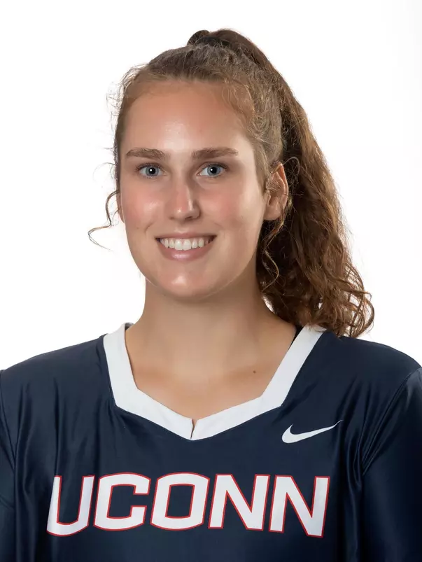 Lauren Barry headshot