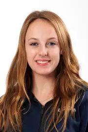 Julia Mullin headshot