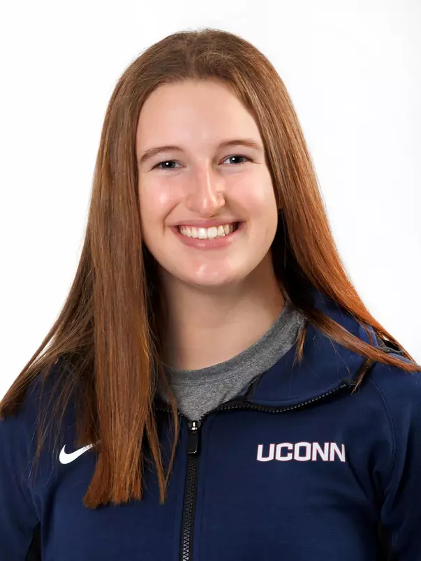 Julia Sampson headshot