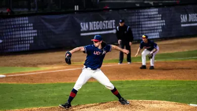 Sears Called Up, Record Six HookC Players in MLB