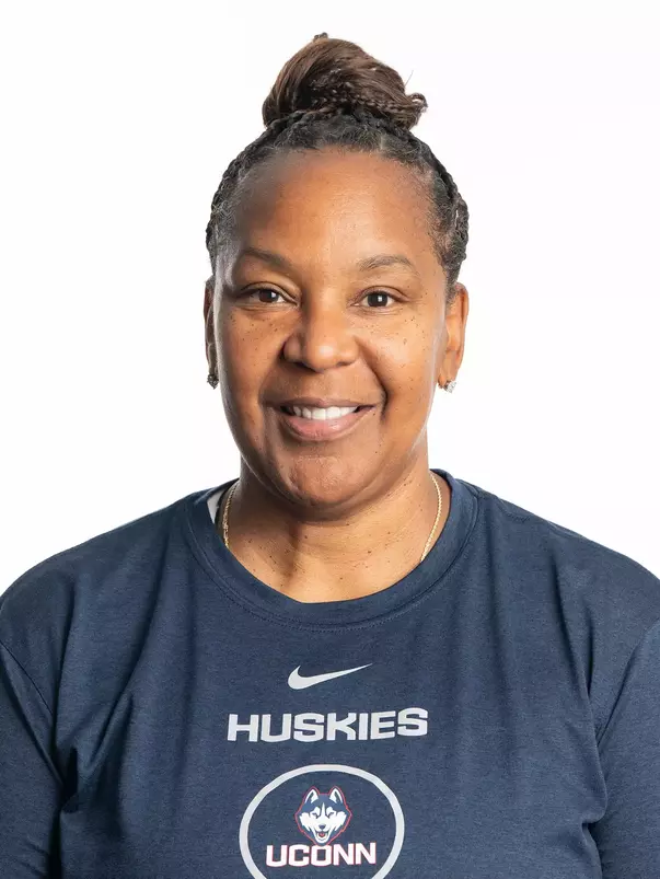 Tonya Cardoza headshot