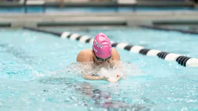 Huskies Dominate URI