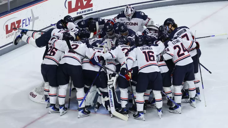 Hockey Pre game huddle