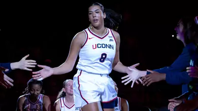El Alfy Named to Leslie Award Watch List