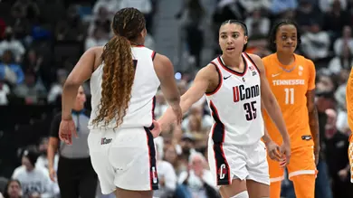No. 1 UConn Crushes No. 15 Tennessee