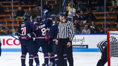 Huskies Shutout Maine