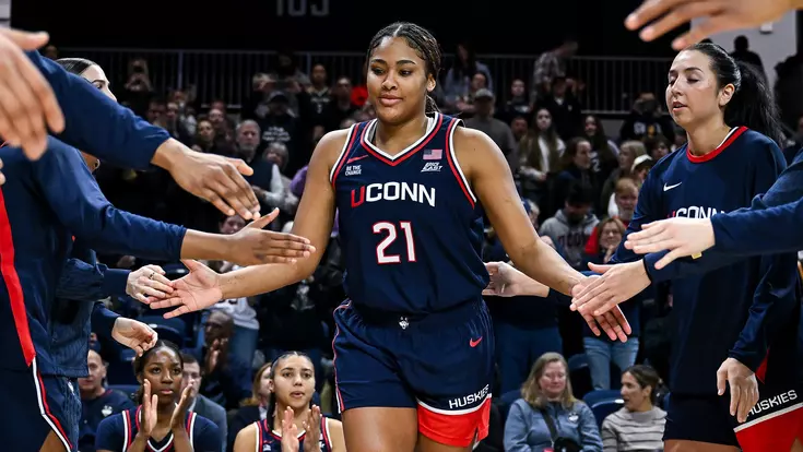 WASHINGTON, D.C. - January 22 - Sarah Strong #21 of the UConn Huskies in the game against the Georgetown Hoyas at CareFirst Arena in Washington, D.C. Photo by Simon Asher