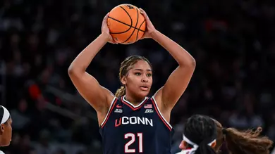 Strong Named The Athletic’s National POTY; Strong, Fudd Earn All-America Honors