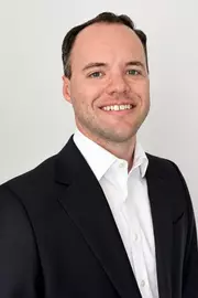 Andrew Olinger