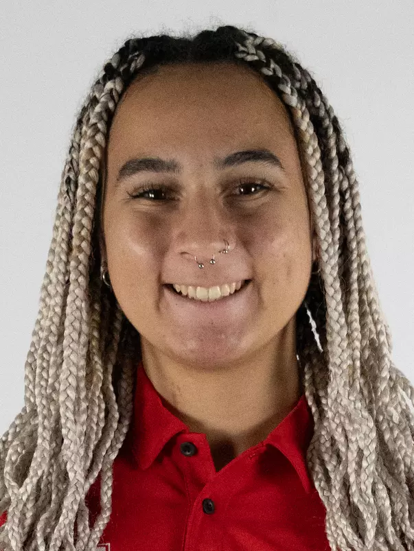 Arden Lewis headshot