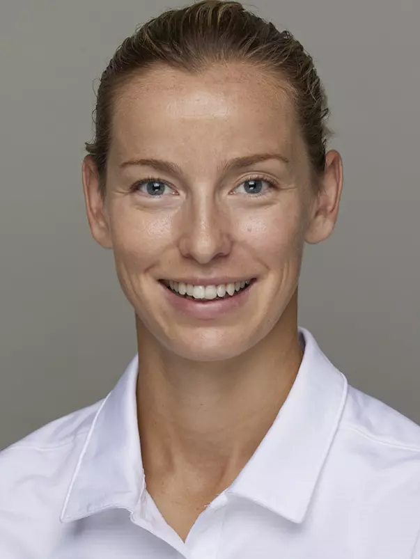 Sized Katarina Adamovic