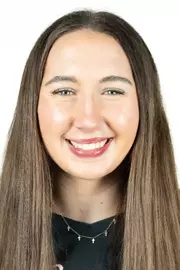 Leah Robinson headshot