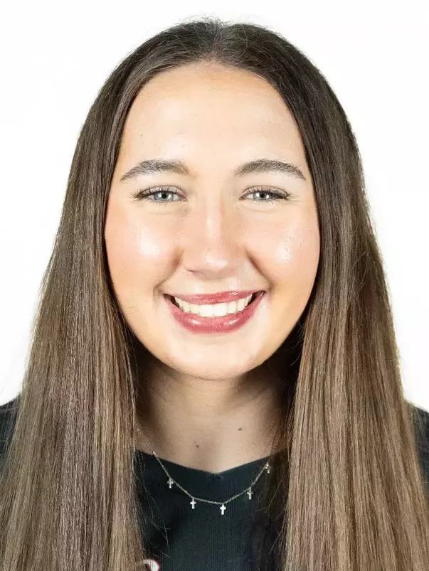 Leah Robinson headshot