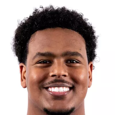 Noah Abebe headshot