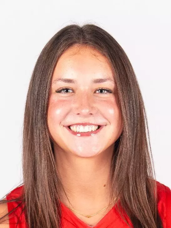 Lily Barron headshot