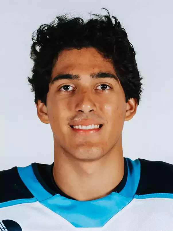 Lipinski_Jaden headshot
