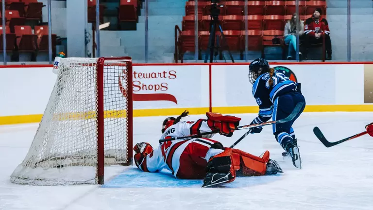 Kendall Sundby scores backhanded goal vs RPI