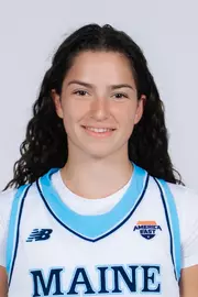 Ava Sewall headshot