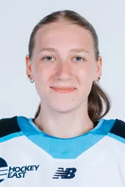 Haley Ryan Headshot