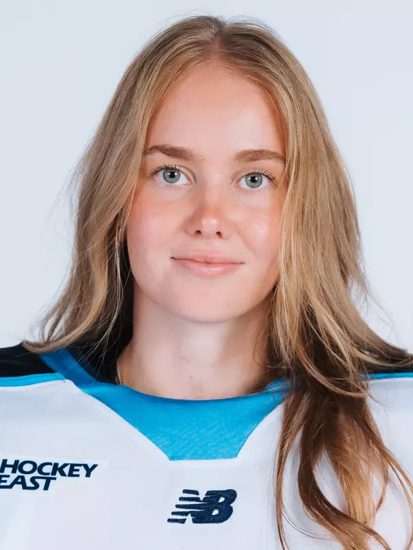 Kiia Lahtinen Headshot