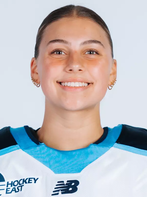 Stella Pittis Headshot