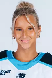 Raegan Wurm Headshot