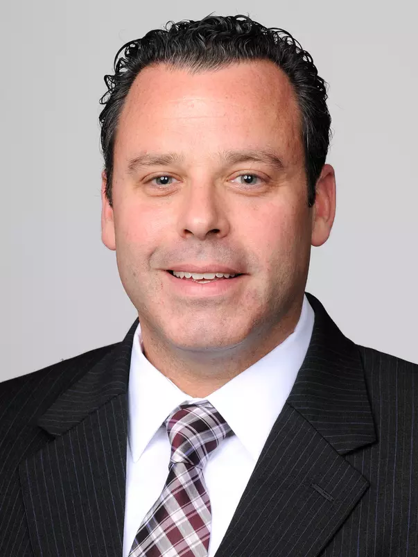 Adam Ginsburg 2015-16 Headshot