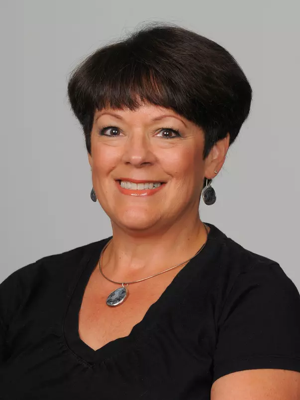 Bonnie Otto - Headshot