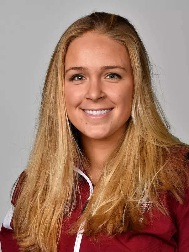 Grace Bundy Headshot